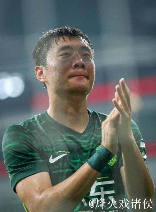 李磊透露国安中超下半程崩盘原因,球迷争相热议 李磊透露国安中超下半程崩盘原因,球迷争相热议